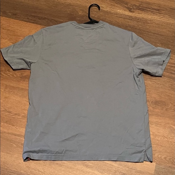 Youth Small Grey Tommy Bahama short sleeve shirt. - Picture 2 of 4